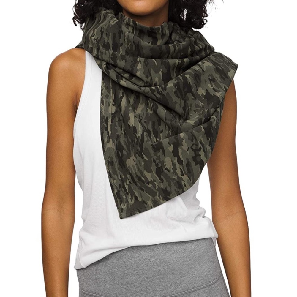 Lululemon Vinyasa Scarf Camo